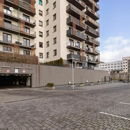 Modern Apartment With Parking In Cracow By Rent Like Home-2